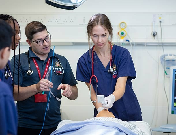 NAMEDSPORT ORGANIC BAR COCONUT-MACAD 30G